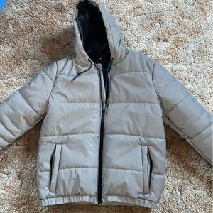 Medium winter coat, grey
